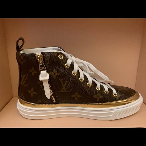 Louis Vuitton Stellar Sneaker - Picture 3 of 5